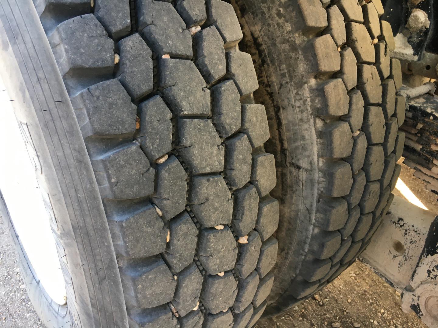 ./imagenes/INVOICE/2019/15382/CAMION KENWORTH_T800 (14).JPG